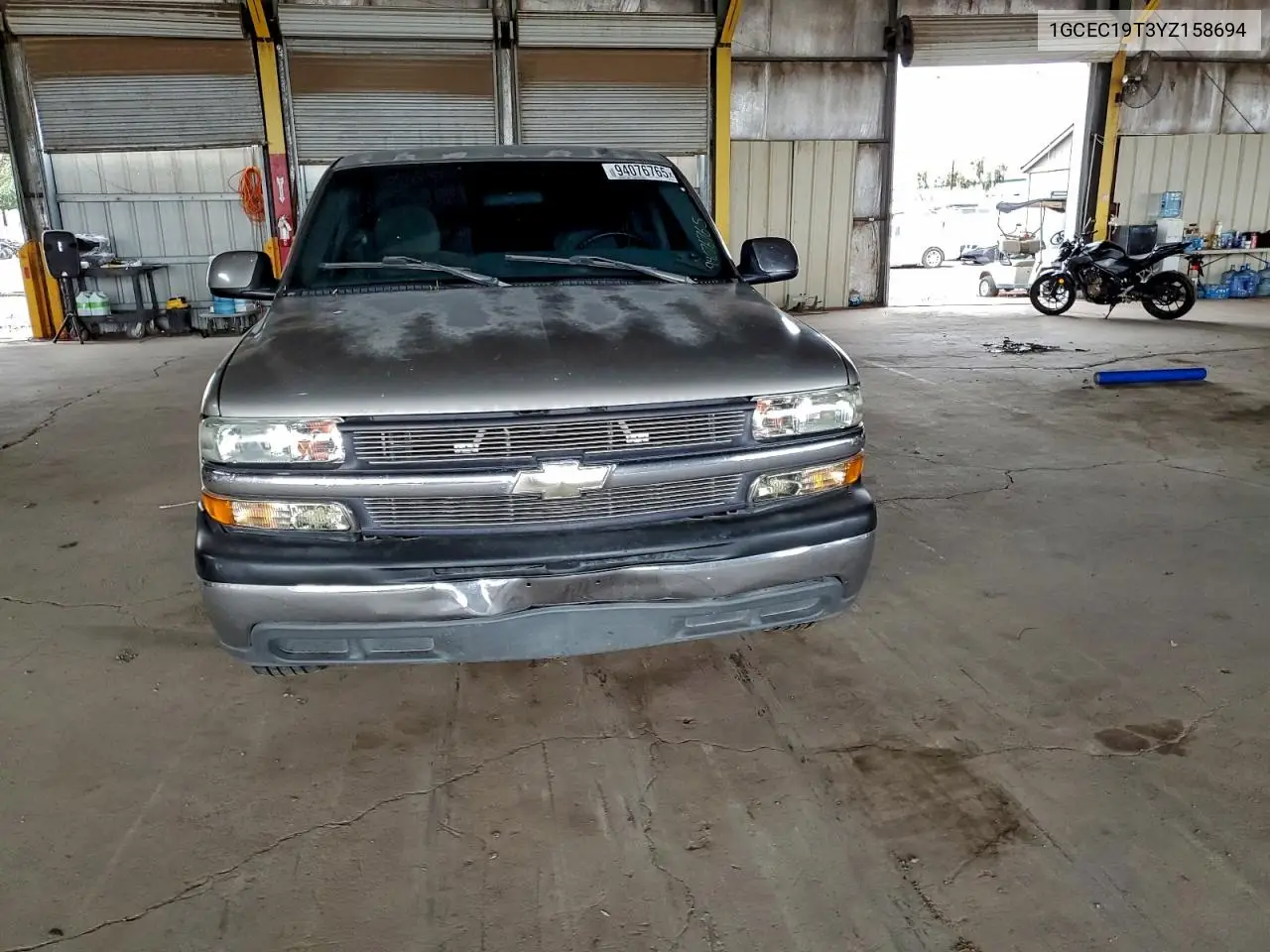 1GCEC19T3YZ158694 2000 Chevrolet Silverado C1500