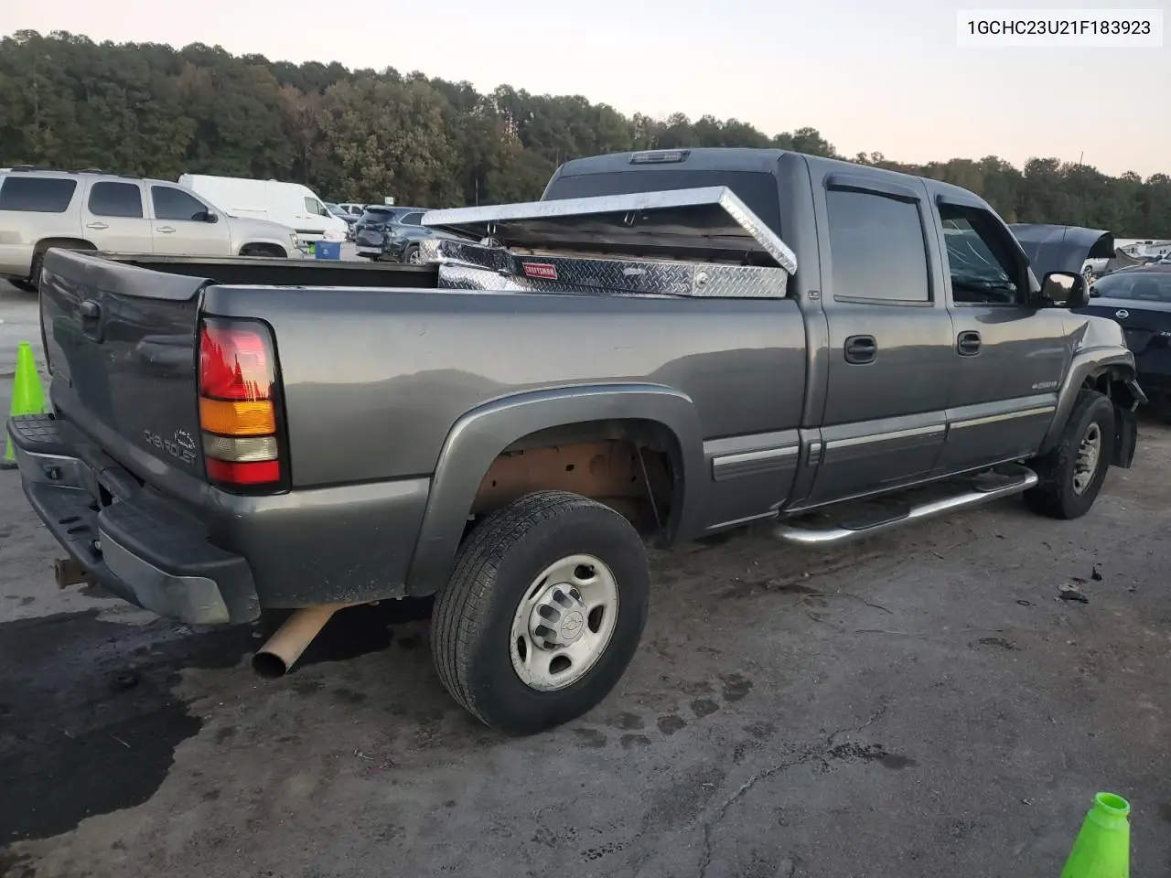 1GCHC23U21F183923 2001 Chevrolet Silverado C2500 Heavy Duty