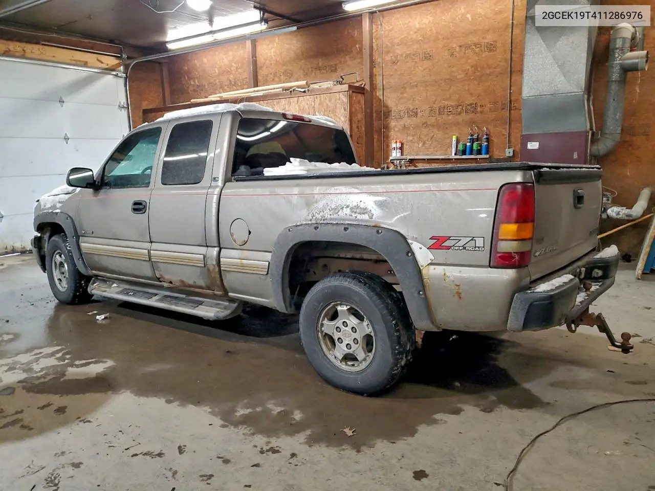 2GCEK19T411286976 2001 Chevrolet Silverado K1500