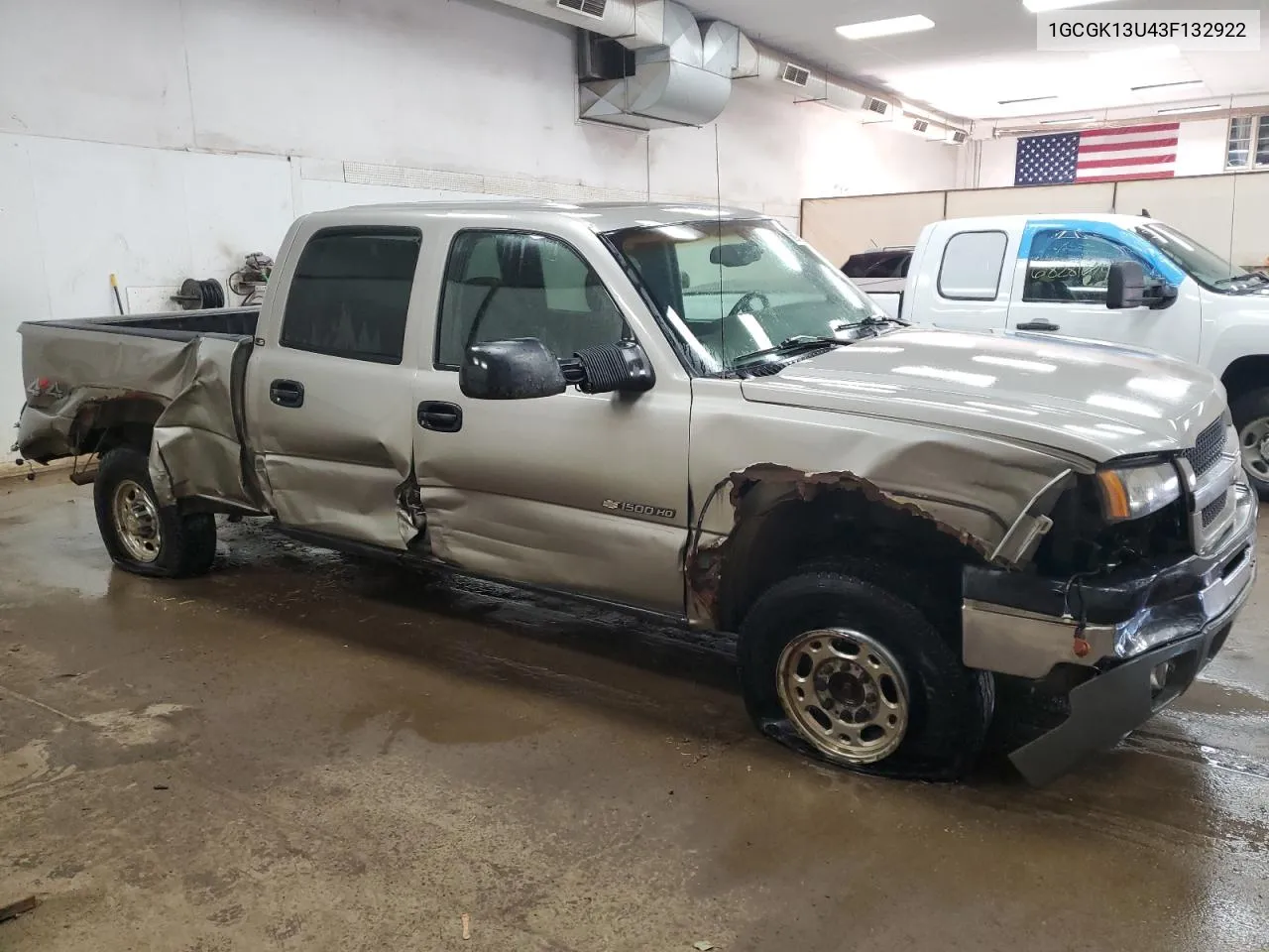 2003 Chevrolet Silverado K1500 Heavy Duty VIN: 1GCGK13U43F132922 Lot: 68942804