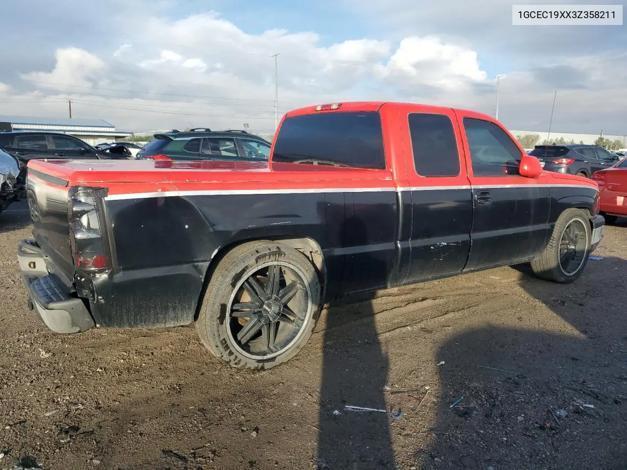 1GCEC19XX3Z358211 2003 Chevrolet Silverado C1500