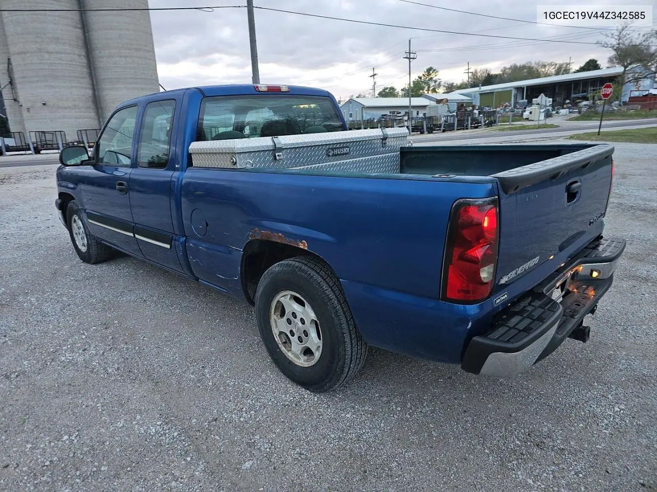 1GCEC19V44Z342585 2004 Chevrolet Silverado C1500