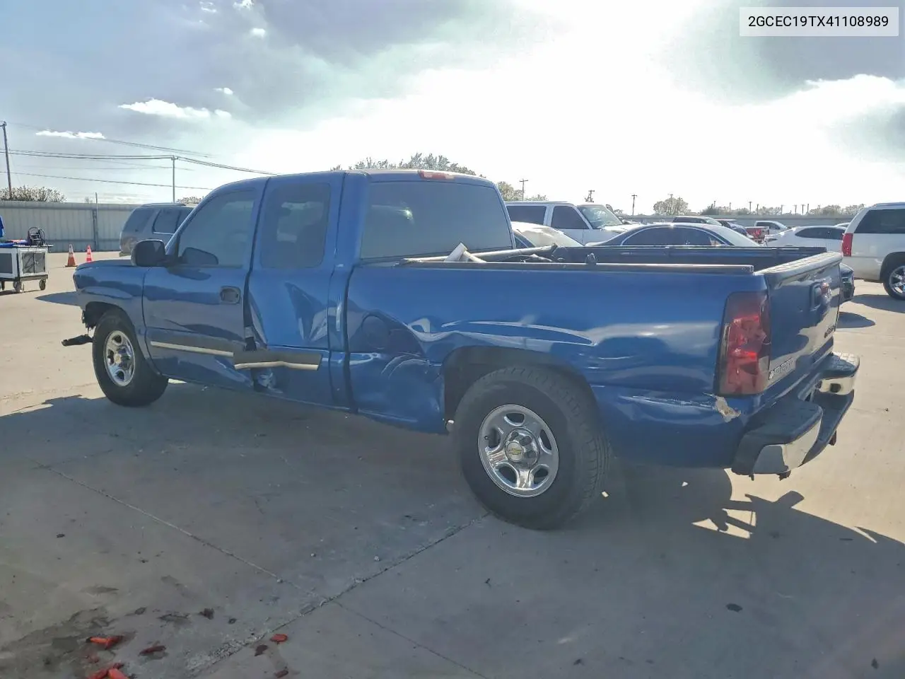 2GCEC19TX41108989 2004 Chevrolet Silverado C1500