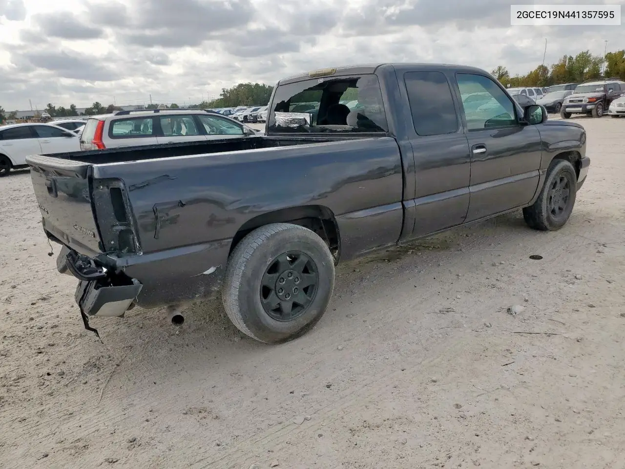 1GCEC19X94Z228762 2004 Chevrolet Silverado C1500
