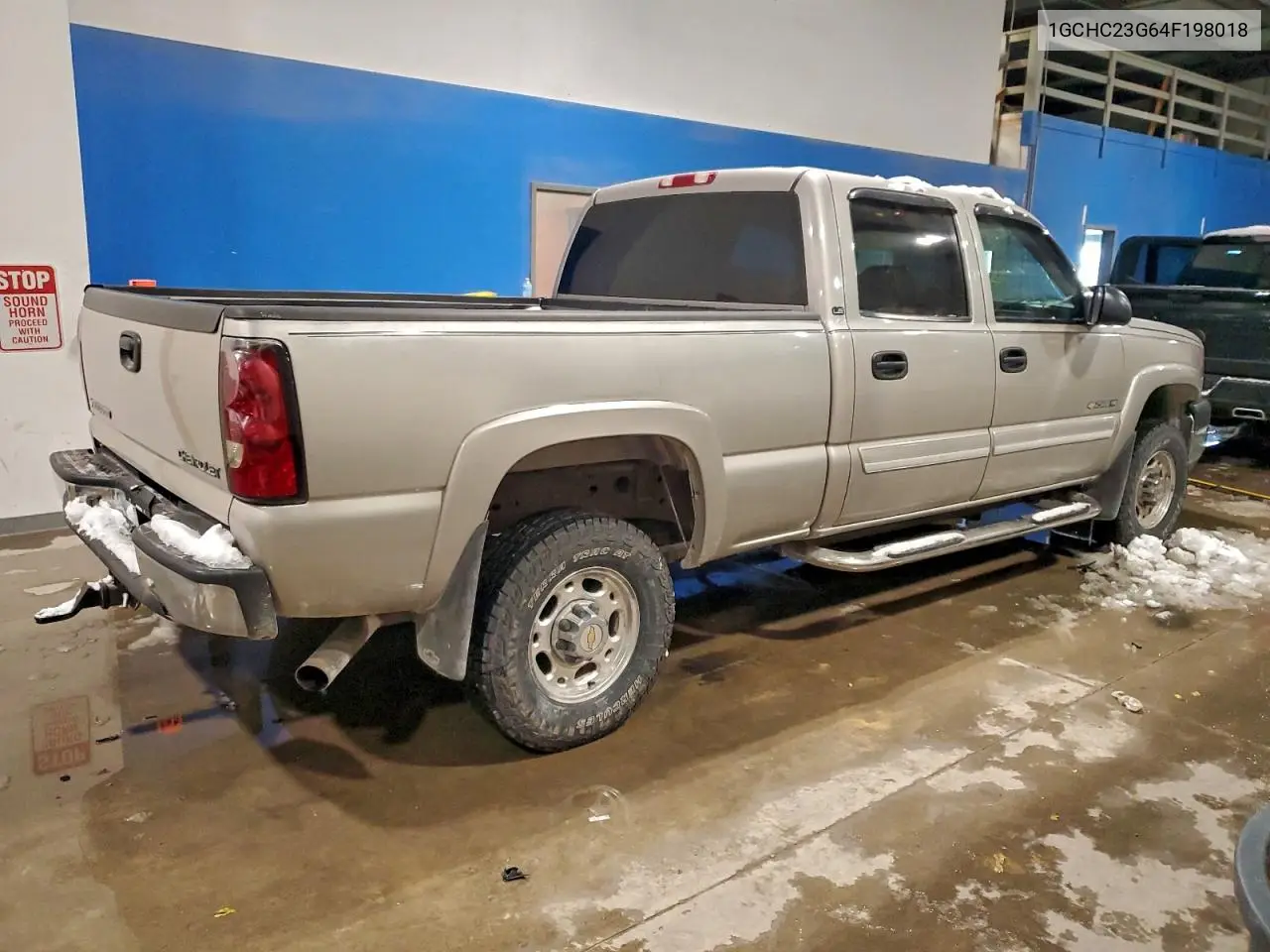 1GCHC23G64F198018 2004 Chevrolet Silverado C2500 Heavy Duty