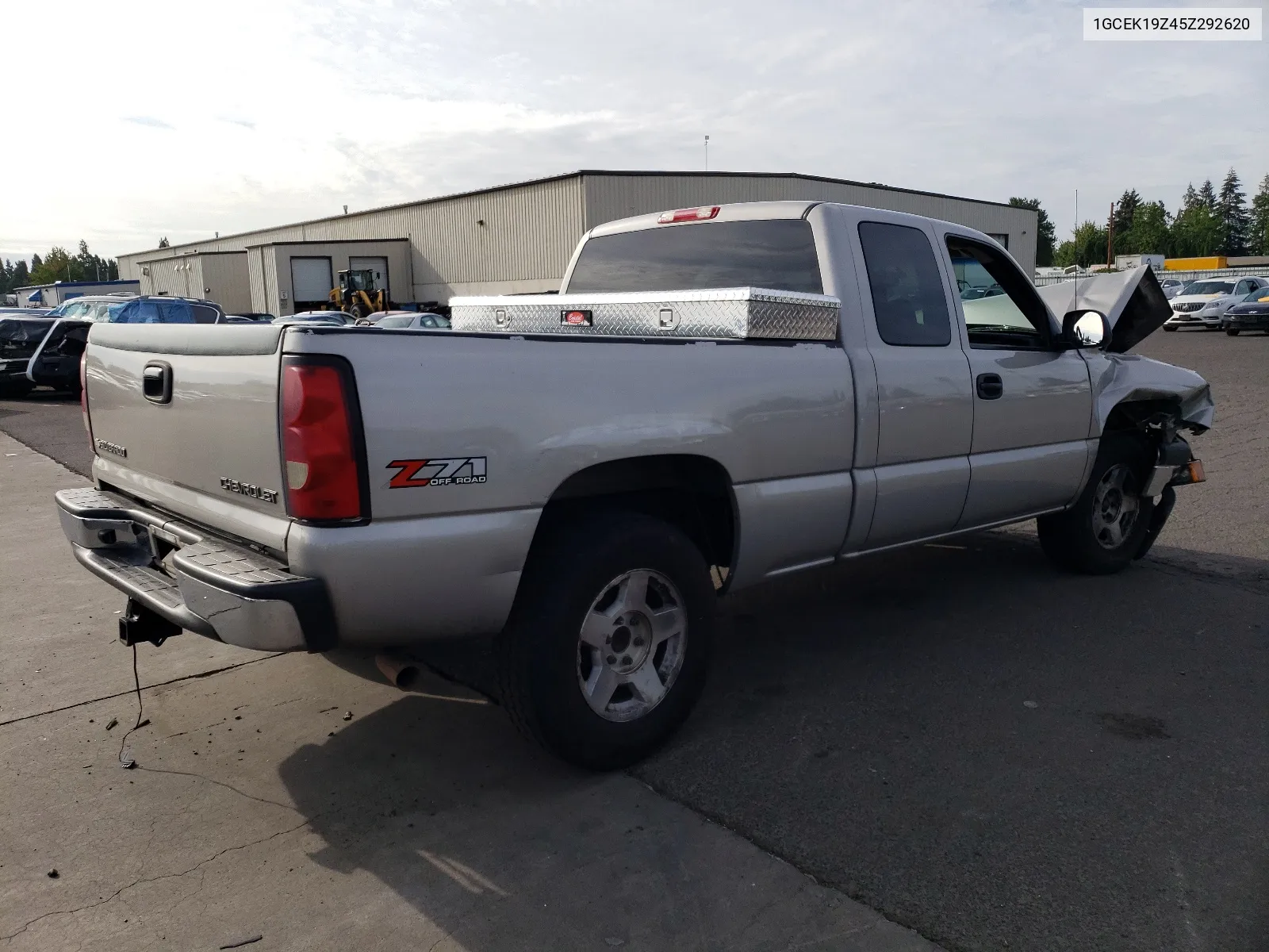 2005 Chevrolet Silverado K1500 VIN: 1GCEK19Z45Z292620 Lot: 67969734