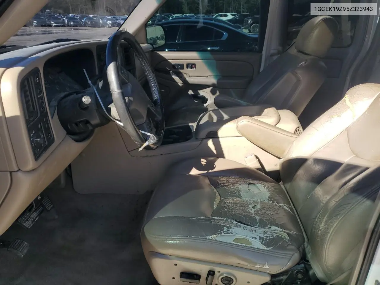 1GCEK19Z95Z323943 2005 Chevrolet Silverado K1500