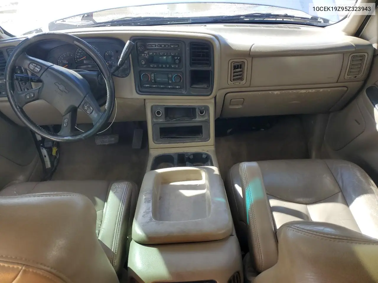 1GCEK19Z95Z323943 2005 Chevrolet Silverado K1500
