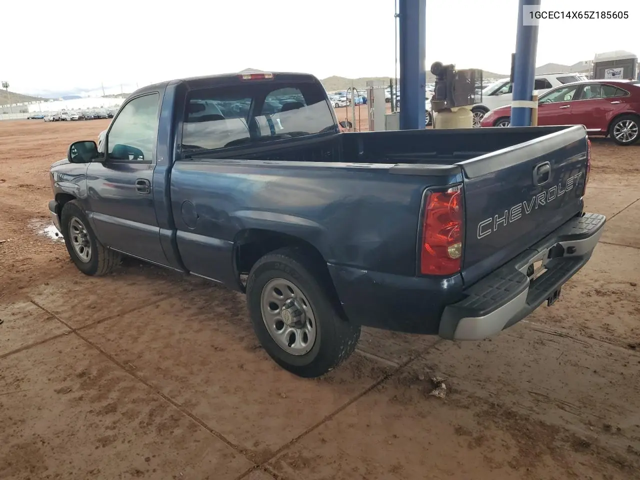1GCEC14X65Z185605 2005 Chevrolet Silverado C1500