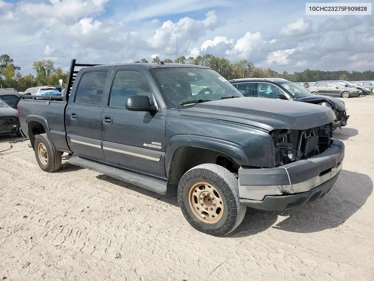 1GCHC23275F909828 2005 Chevrolet Silverado C2500 Heavy Duty