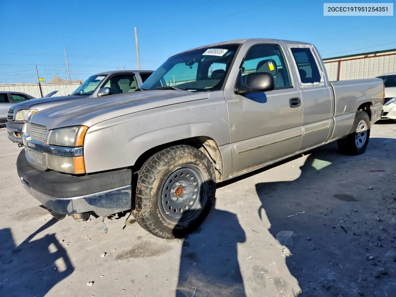 2GCEC19T951254351 2005 Chevrolet Silverado C1500