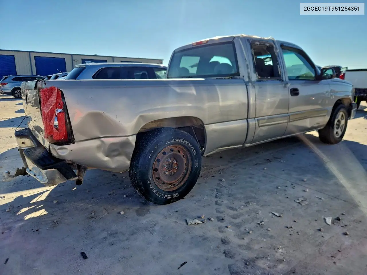 2GCEC19T951254351 2005 Chevrolet Silverado C1500
