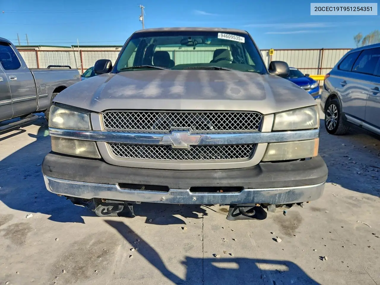 2GCEC19T951254351 2005 Chevrolet Silverado C1500