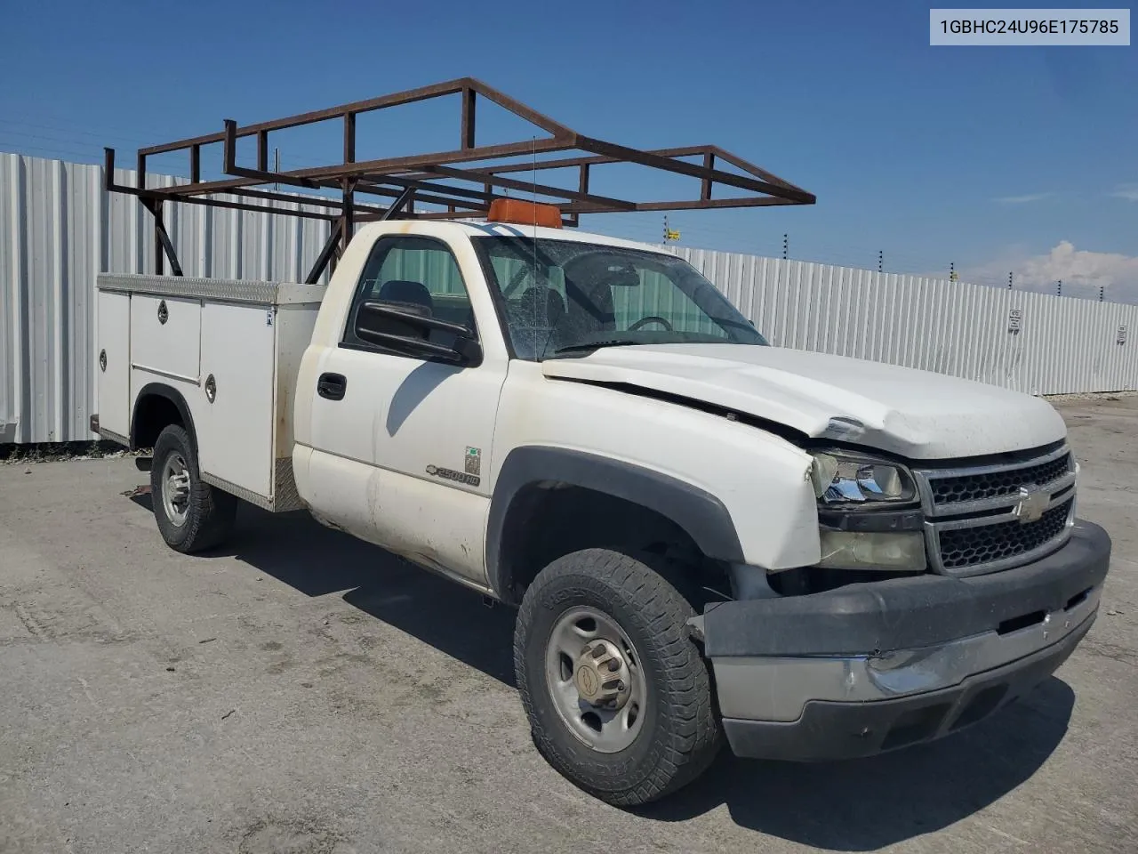 2006 Chevrolet Silverado C2500 Heavy Duty VIN: 1GBHC24U96E175785 Lot: 62641184