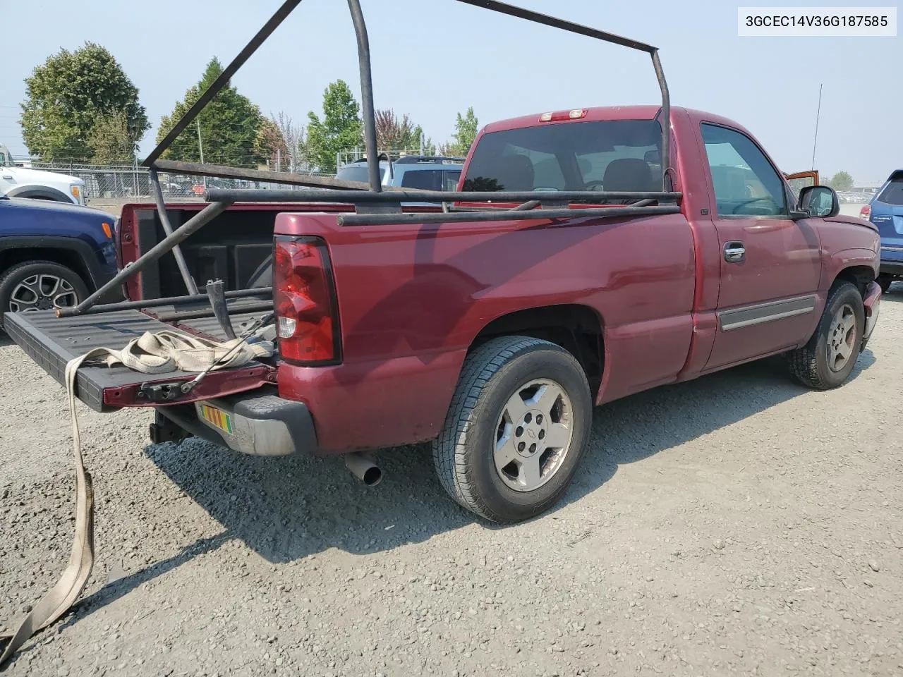 2006 Chevrolet Silverado C1500 VIN: 3GCEC14V36G187585 Lot: 69288314