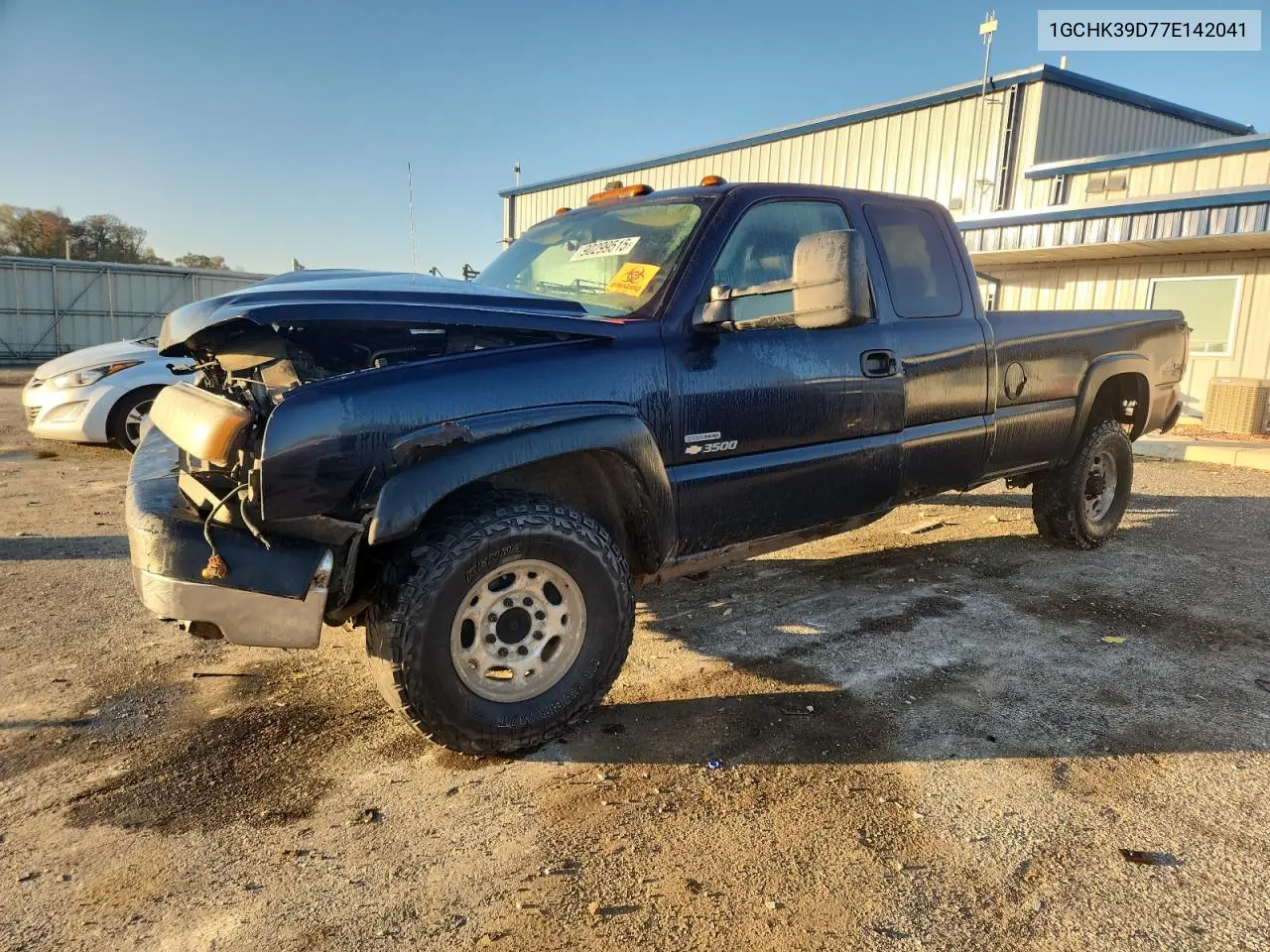 1GCHK39D77E142041 2007 Chevrolet Silverado K3500