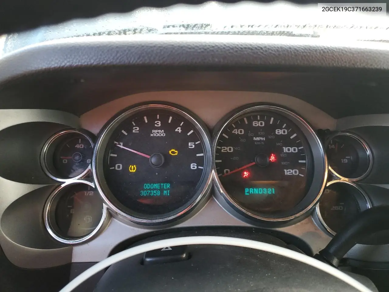 2GCEK19C371663239 2007 Chevrolet Silverado K1500