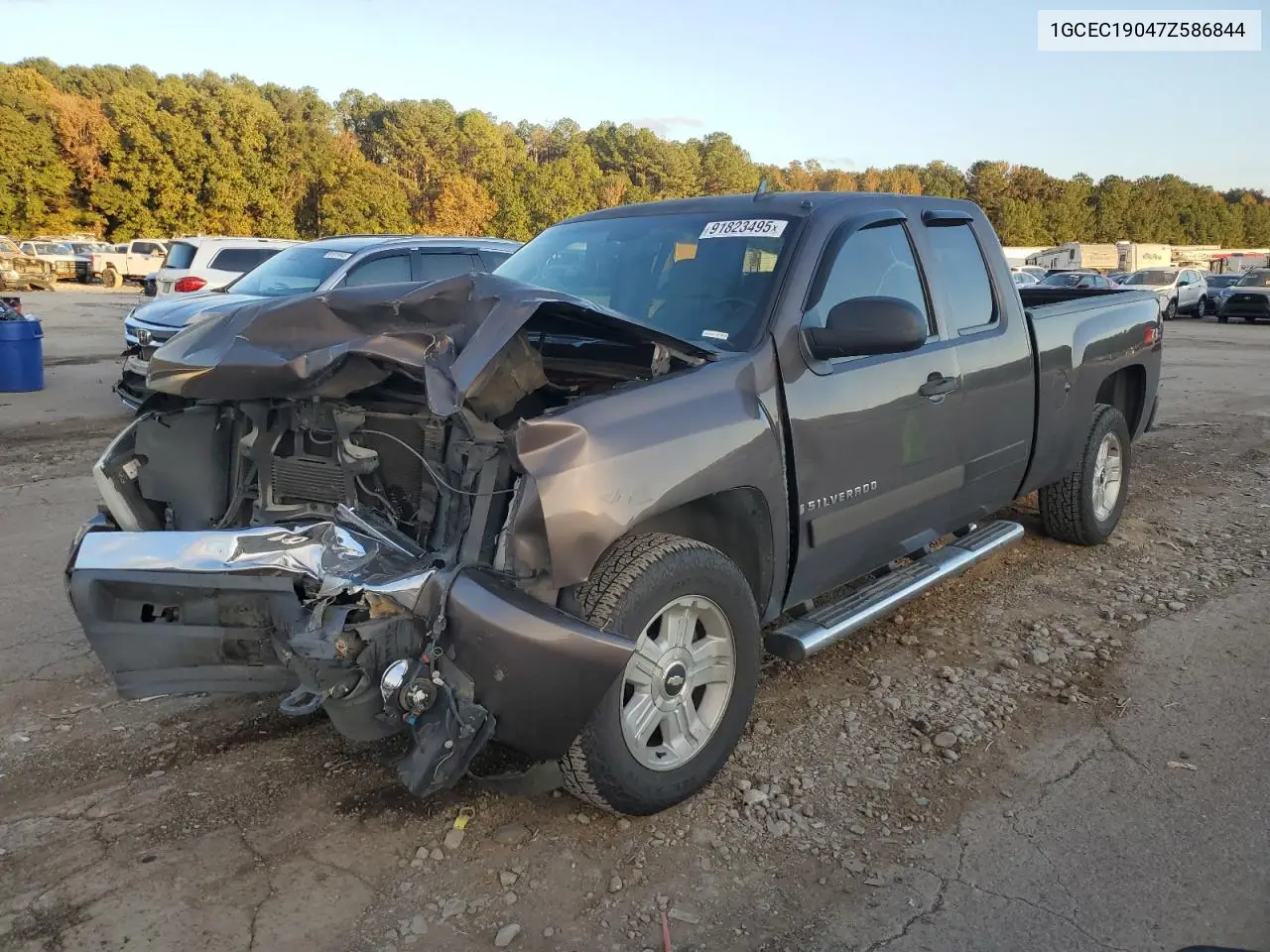 1GCEC19047Z586844 2007 Chevrolet Silverado C1500