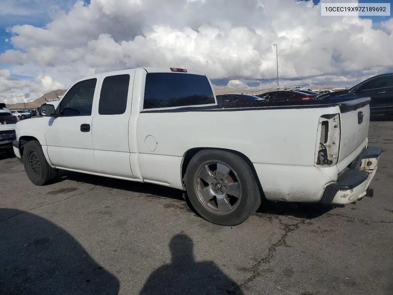 1GCEC19X97Z189692 2007 Chevrolet Silverado C1500 Classic