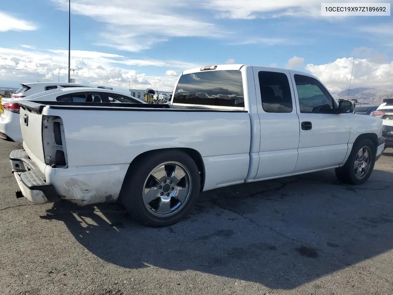 1GCEC19X97Z189692 2007 Chevrolet Silverado C1500 Classic