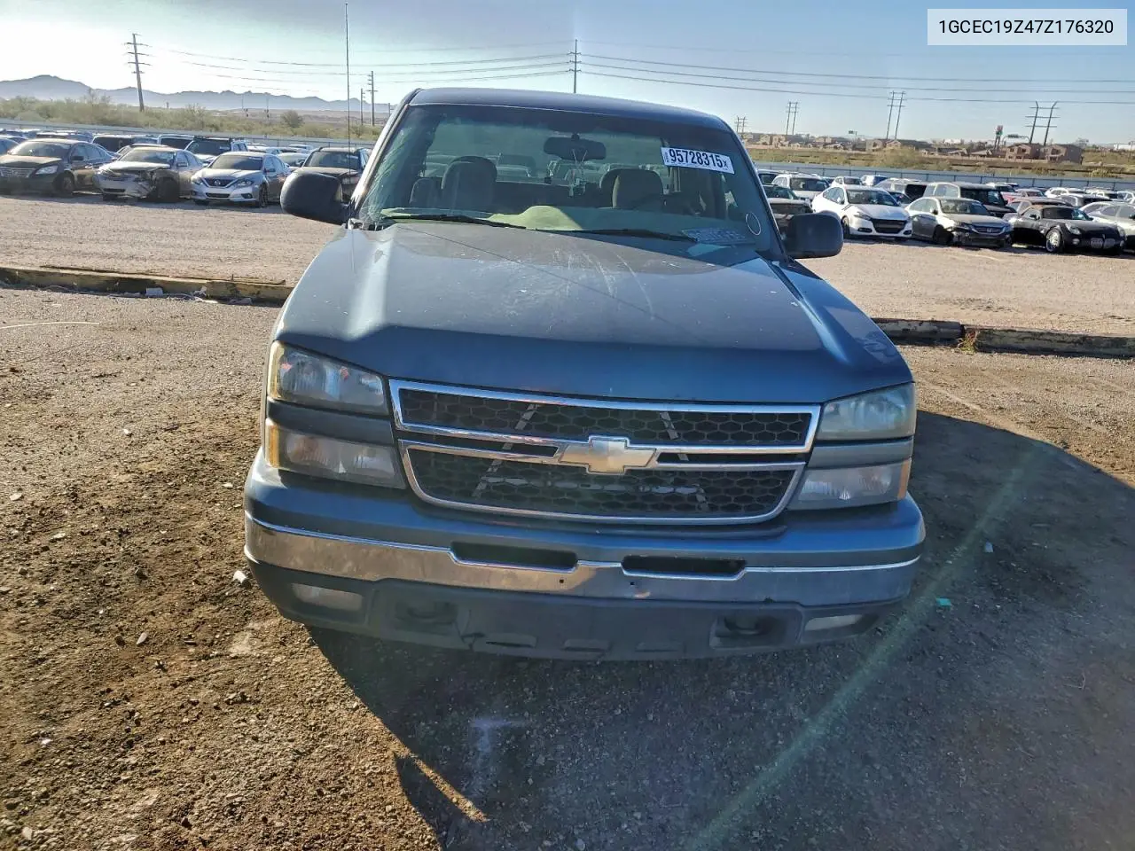 1GCEC19Z47Z176320 2007 Chevrolet Silverado C1500 Classic