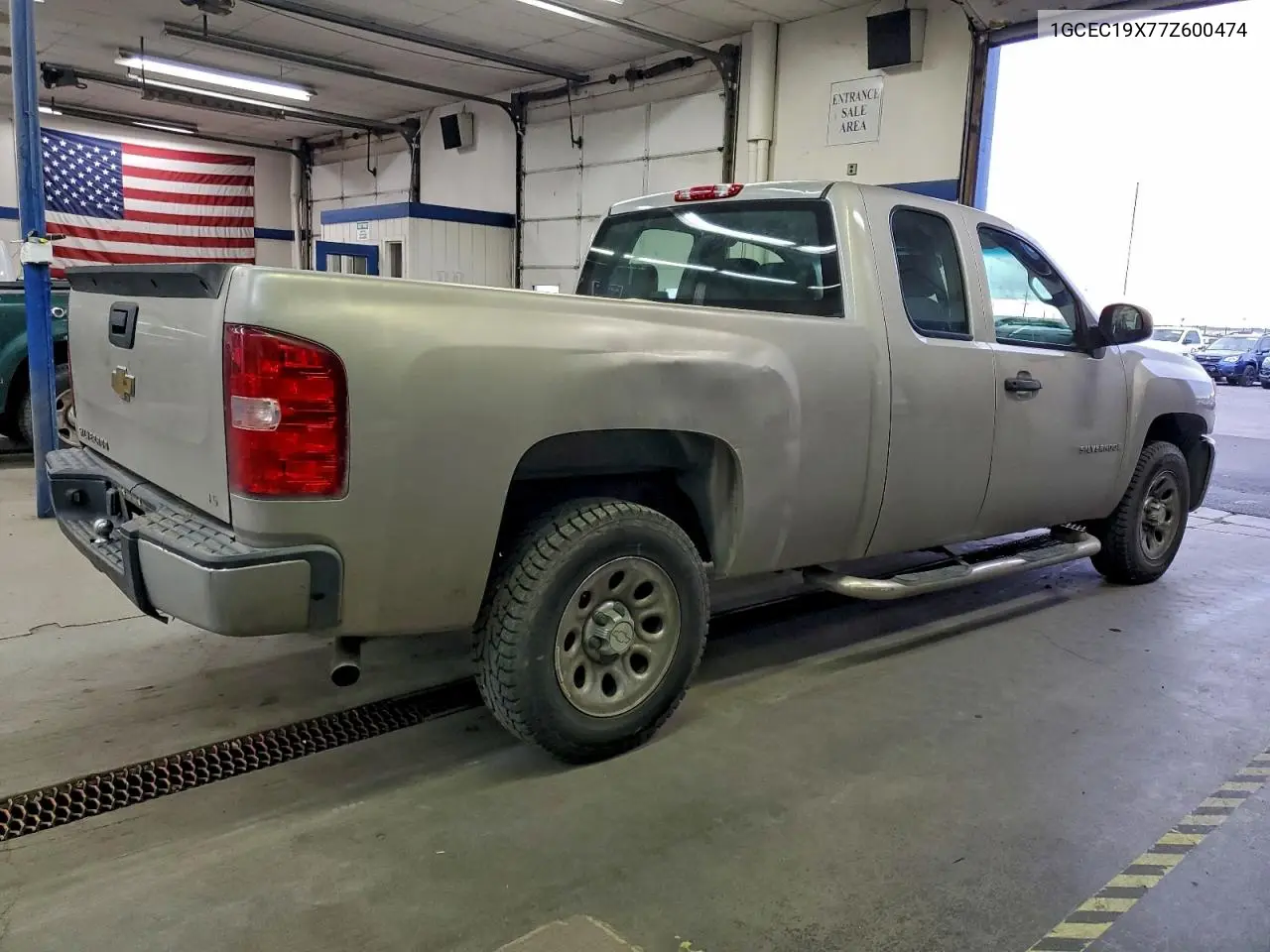 1GCEC19X77Z600474 2007 Chevrolet Silverado C1500 Classic