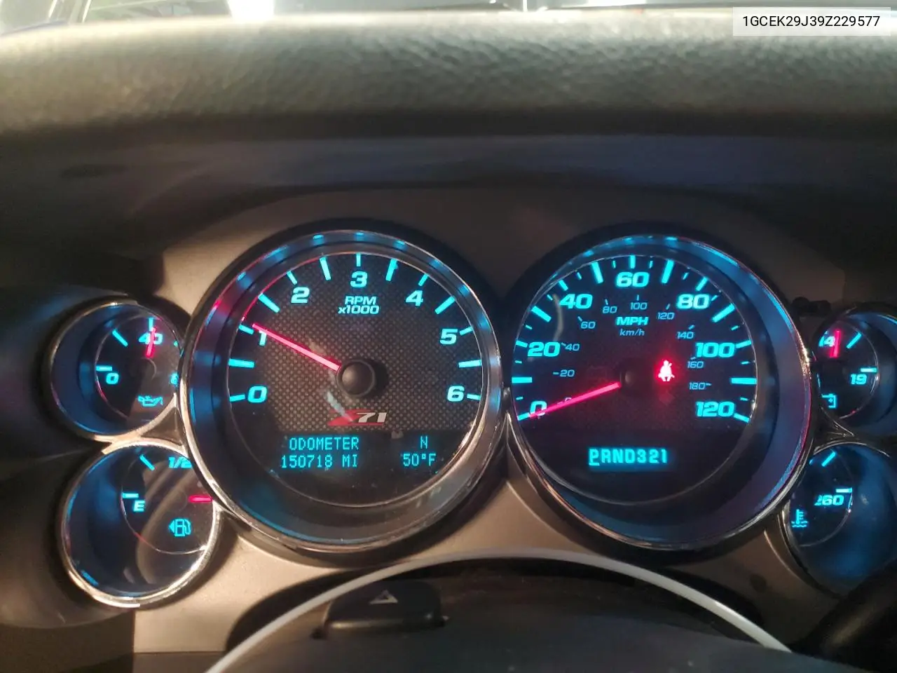 1GCEK29J39Z229577 2009 Chevrolet Silverado K1500 Lt