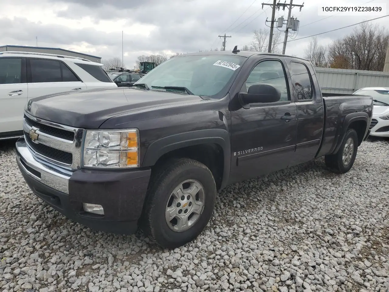 1GCFK29Y19Z238439 2009 Chevrolet Silverado K1500 Lt