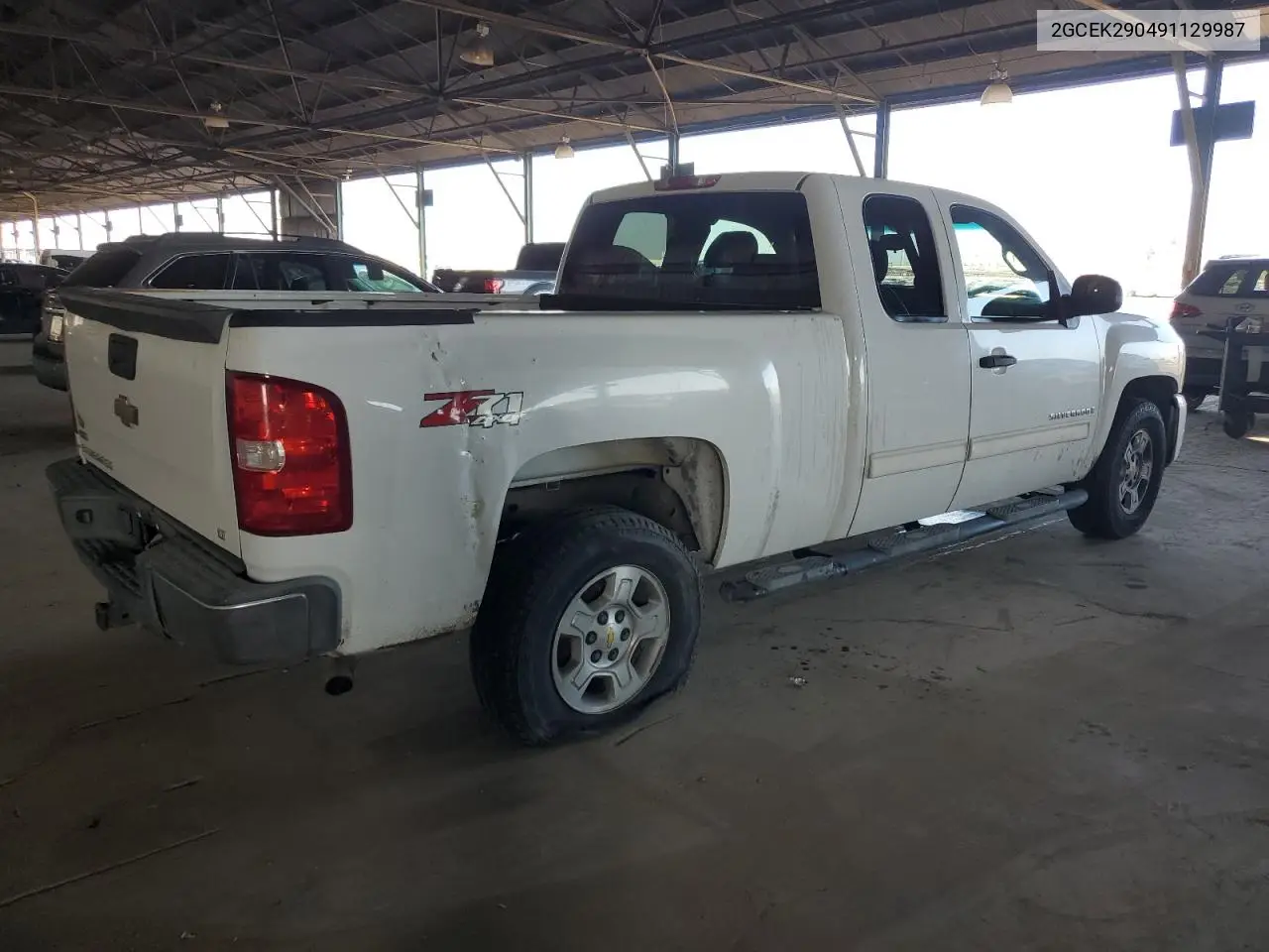 2GCEK290491129987 2009 Chevrolet Silverado K1500 Lt