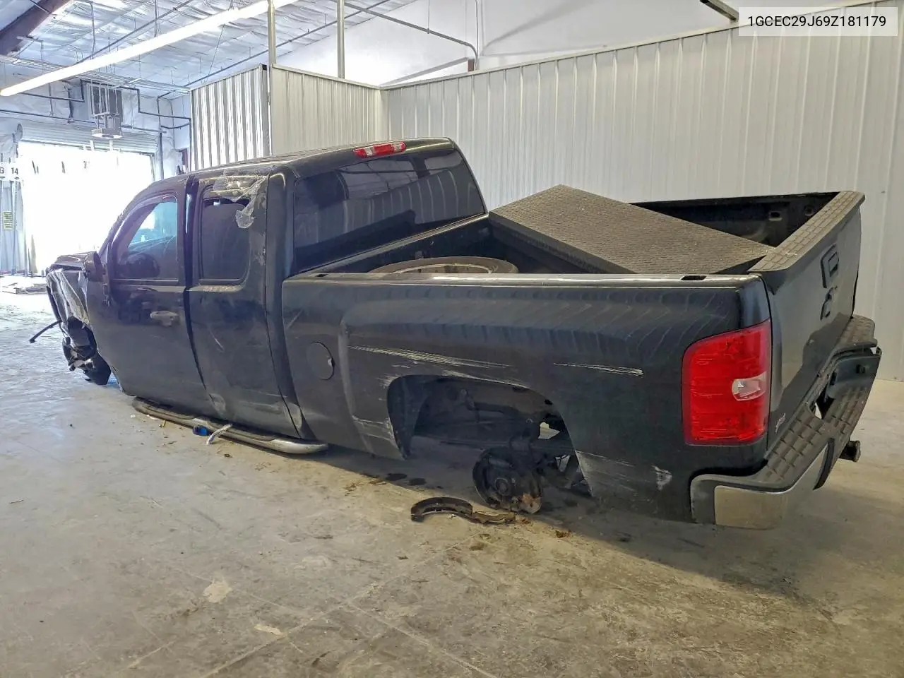 1GCEC29J69Z181179 2009 Chevrolet Silverado C1500 Lt