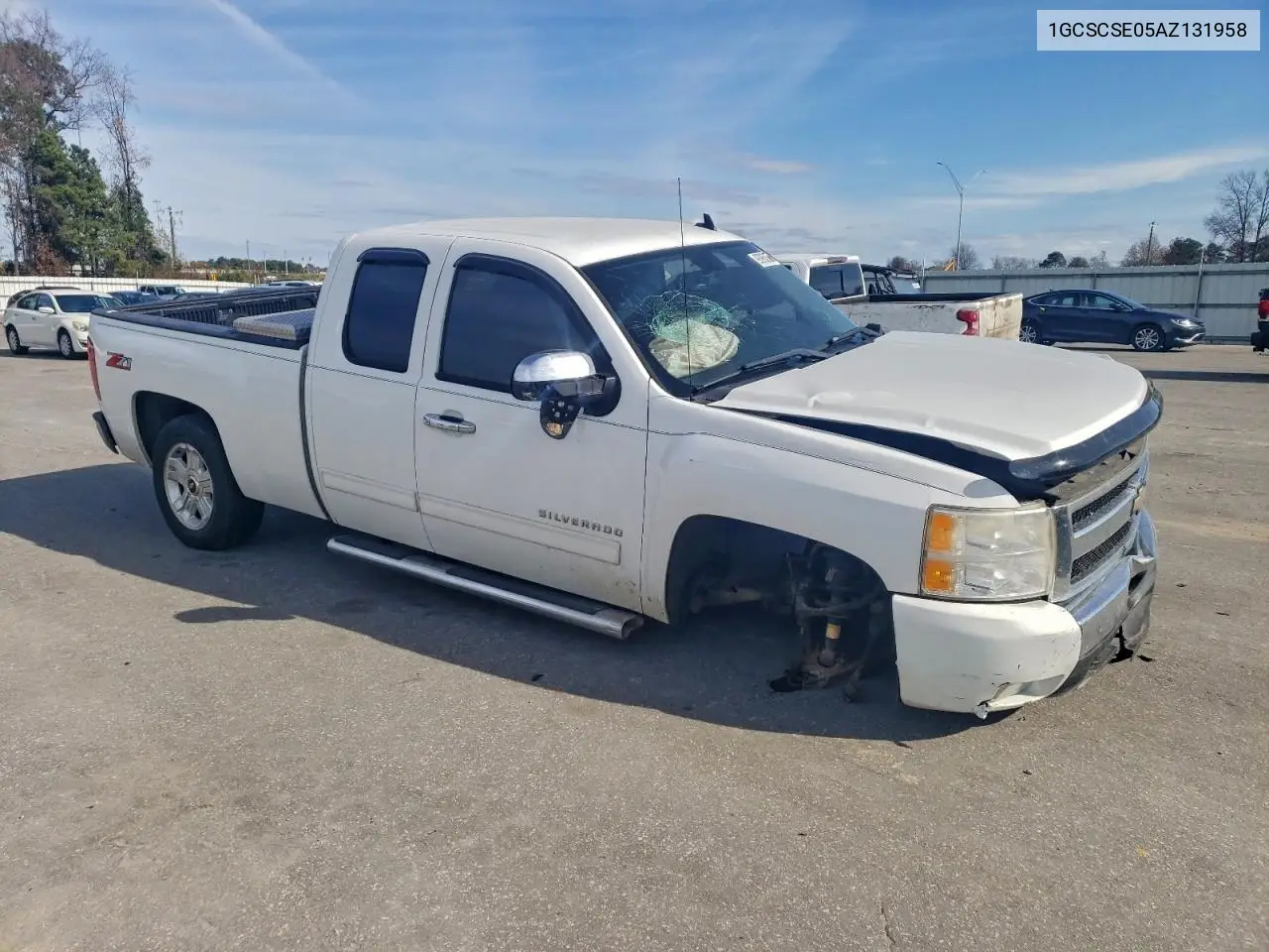 1GCSCSE05AZ131958 2010 Chevrolet Silverado C1500 Lt