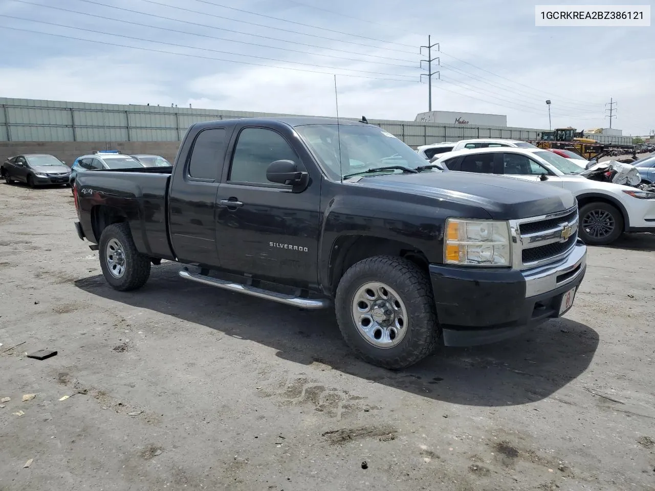 2011 Chevrolet Silverado K1500 Ls VIN: 1GCRKREA2BZ386121 Lot: 57260374