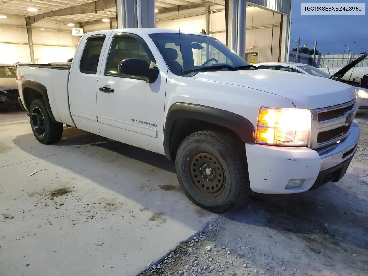 1GCRKSE3XBZ423960 2011 Chevrolet Silverado K1500 Lt