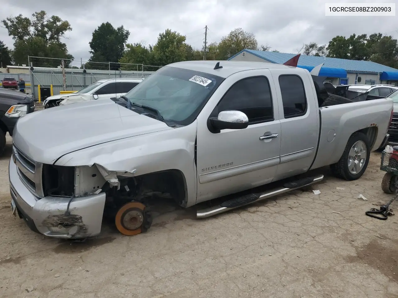 1GCRCSE08BZ200903 2011 Chevrolet Silverado C1500 Lt