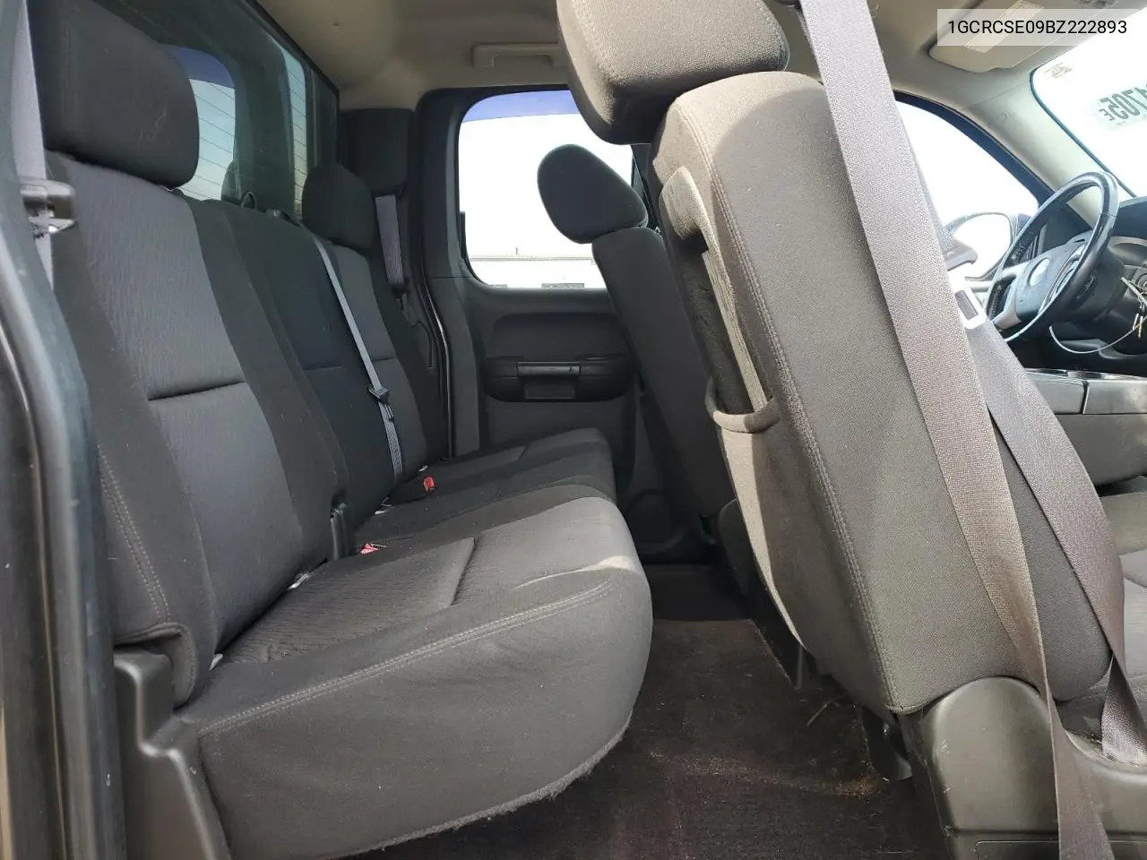 1GCRCSE09BZ222893 2011 Chevrolet Silverado C1500 Lt
