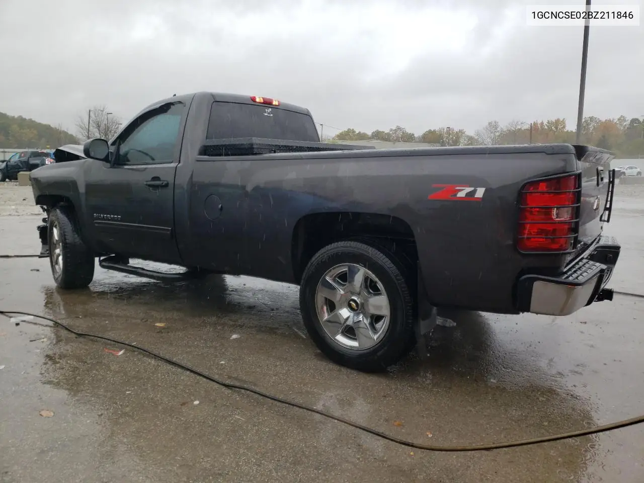 1GCNCSE02BZ211846 2011 Chevrolet Silverado C1500 Lt