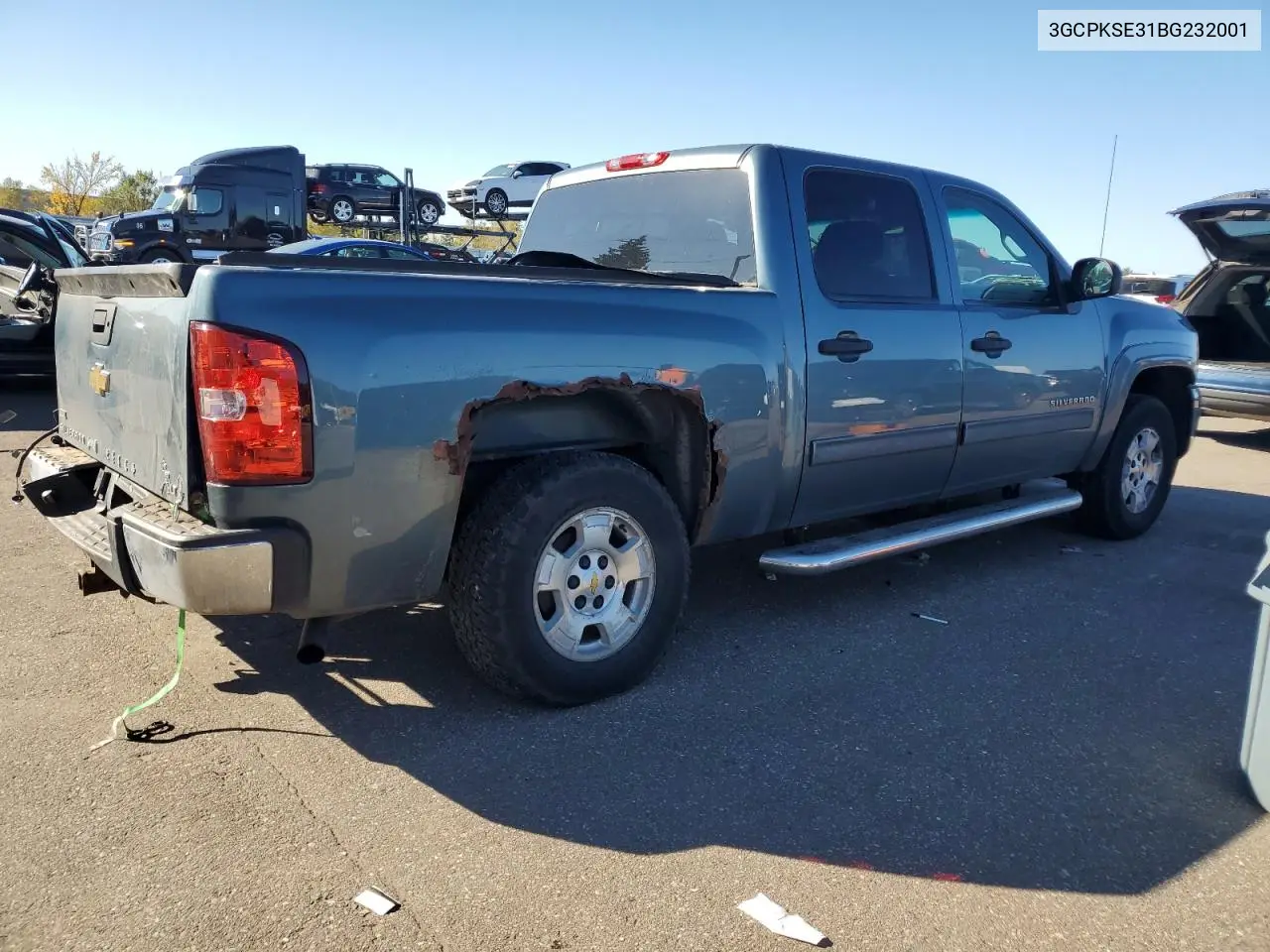 3GCPKSE31BG232001 2011 Chevrolet Silverado K1500 Lt