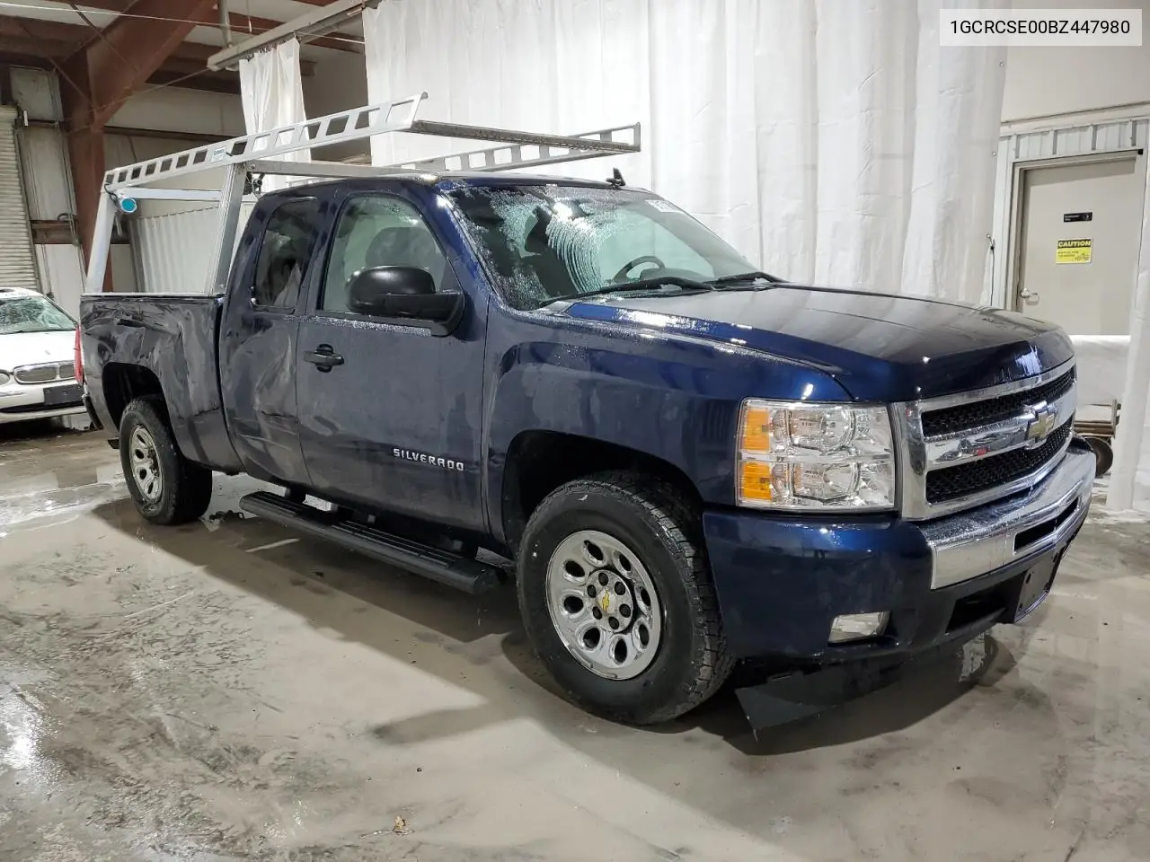 1GCRCSE00BZ447980 2011 Chevrolet Silverado C1500 Lt