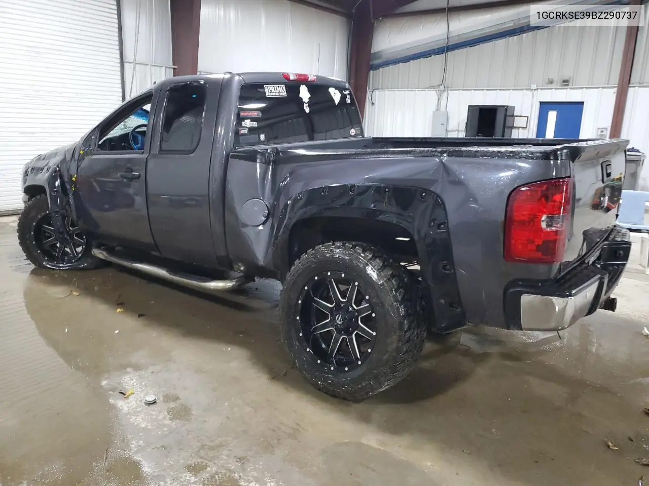 1GCRKSE39BZ290737 2011 Chevrolet Silverado K1500 Lt