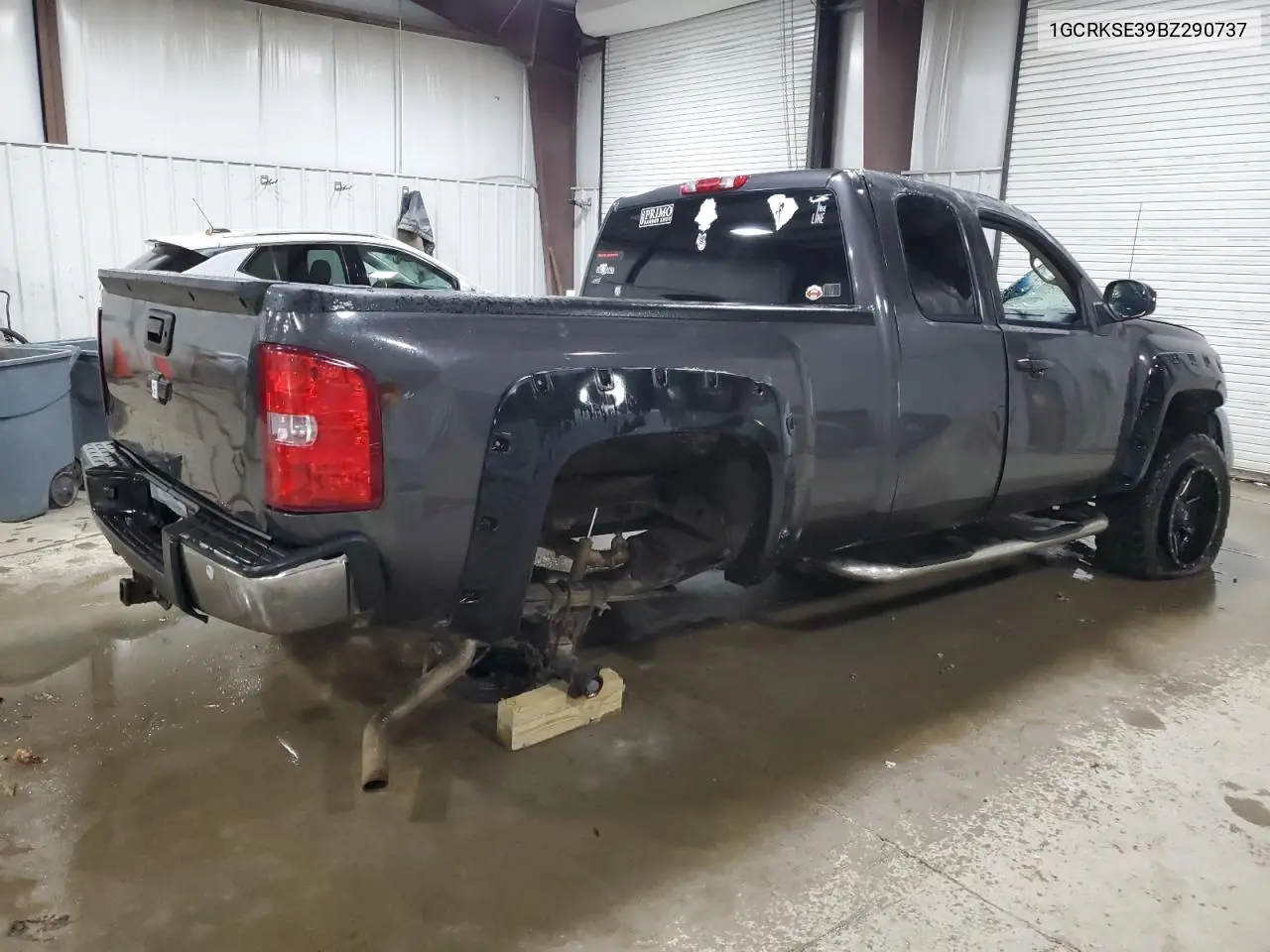 1GCRKSE39BZ290737 2011 Chevrolet Silverado K1500 Lt
