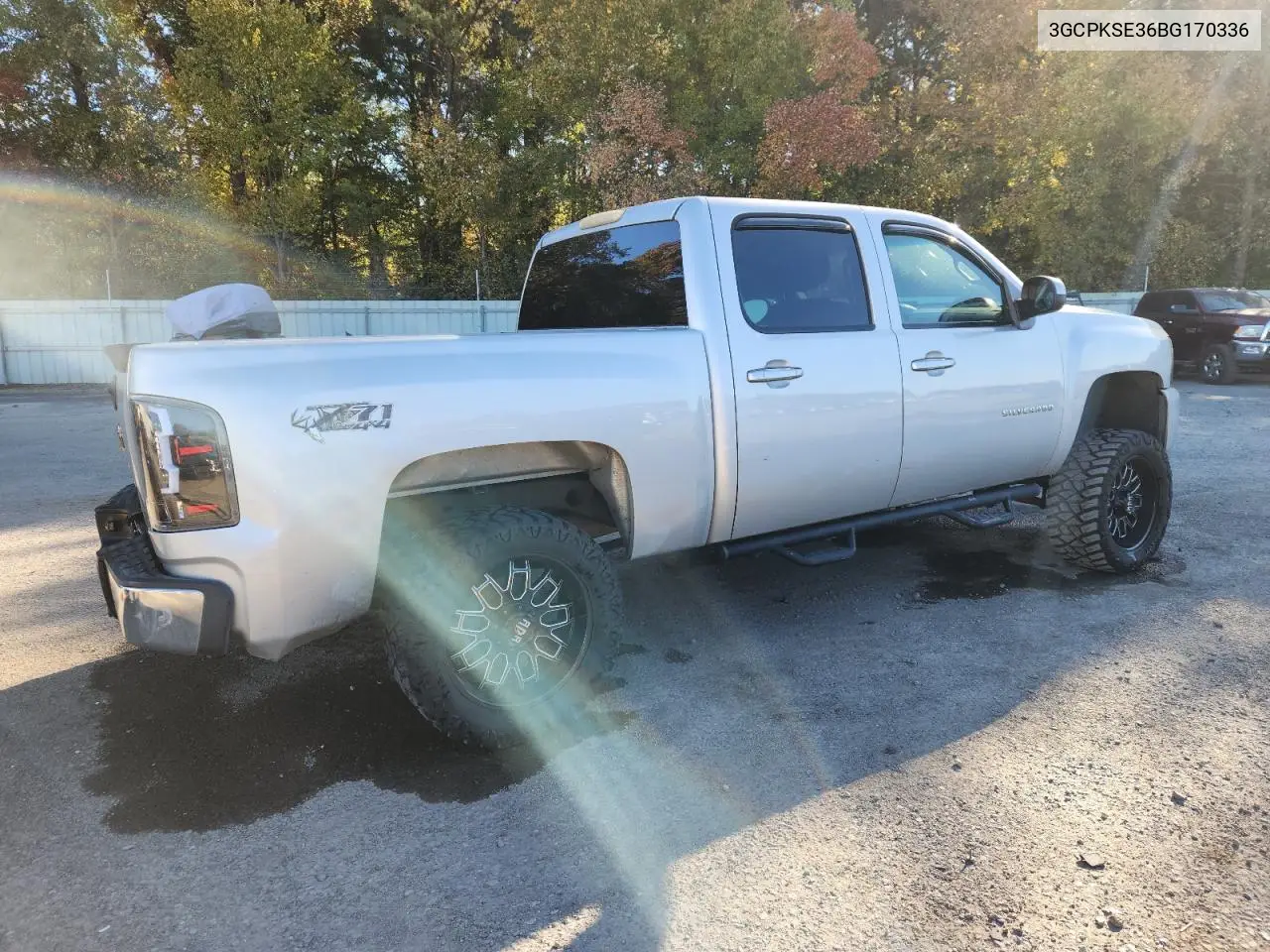 3GCPKSE36BG170336 2011 Chevrolet Silverado K1500 Lt