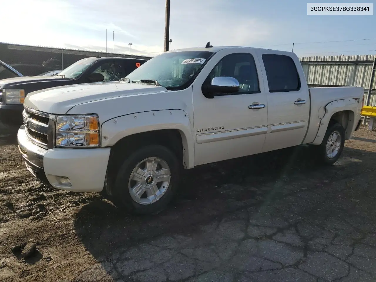 3GCPKSE37BG338341 2011 Chevrolet Silverado K1500 Lt