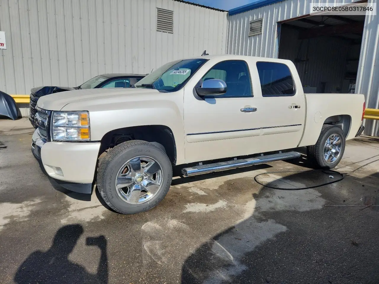 3GCPCSE05BG317846 2011 Chevrolet Silverado C1500 Lt