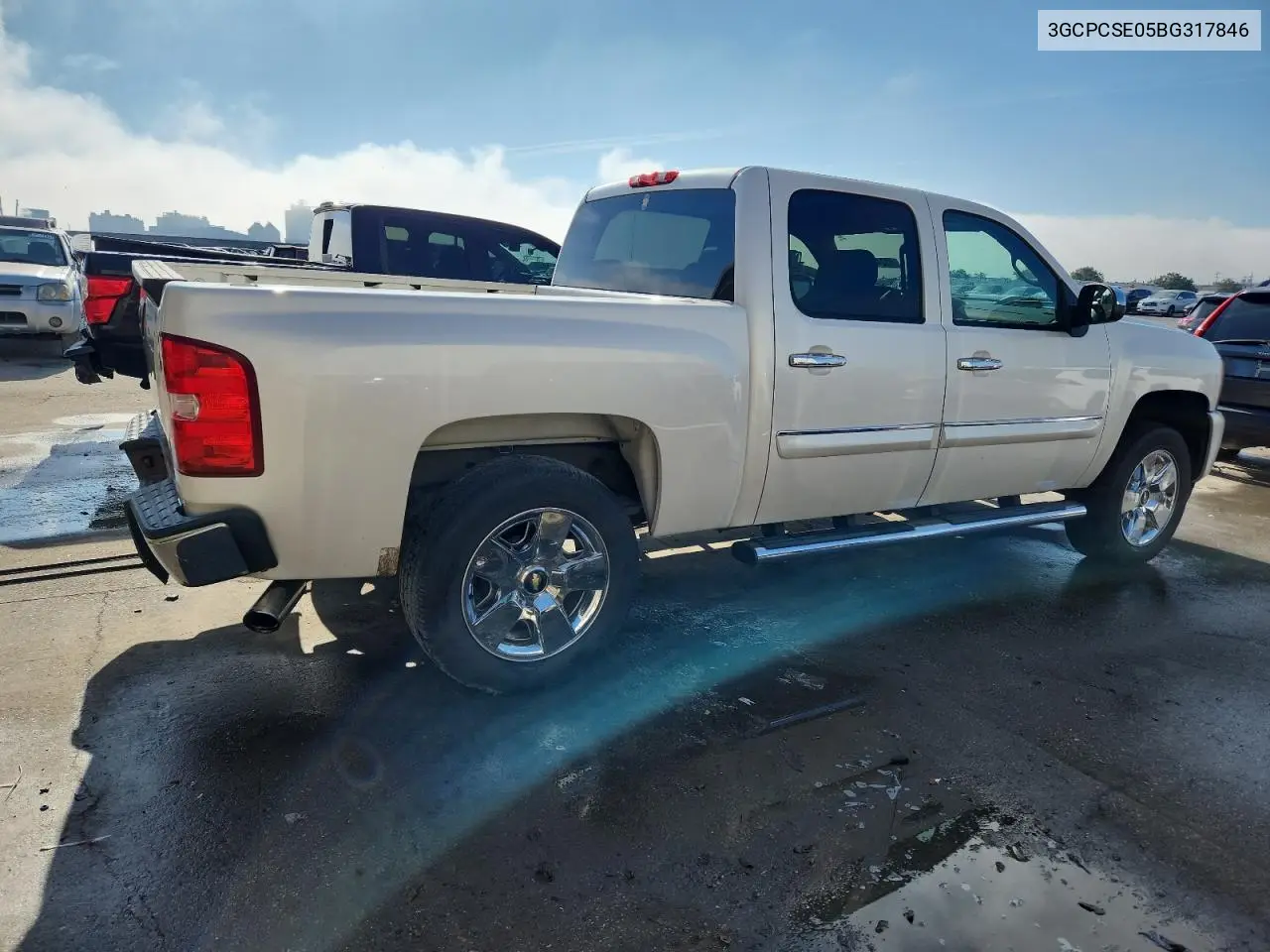 3GCPCSE05BG317846 2011 Chevrolet Silverado C1500 Lt