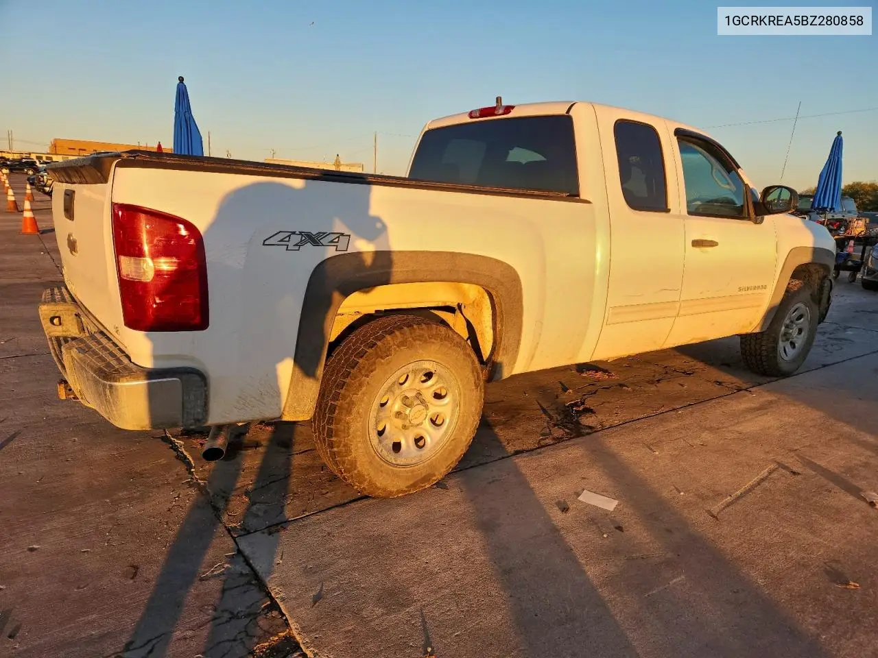 1GCRKREA5BZ280858 2011 Chevrolet Silverado K1500 Ls