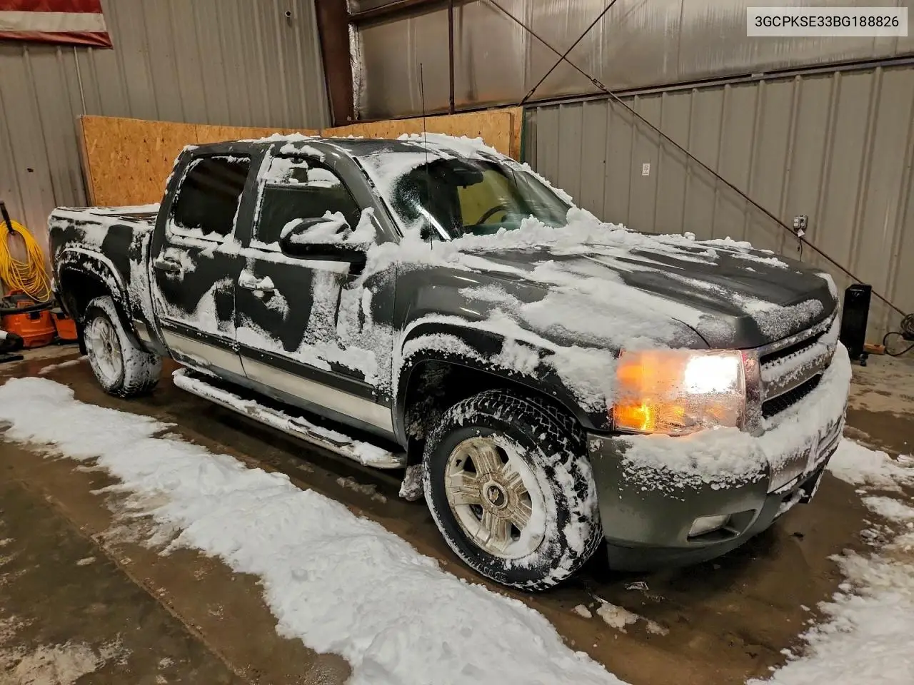 3GCPKSE33BG188826 2011 Chevrolet Silverado K1500 Lt