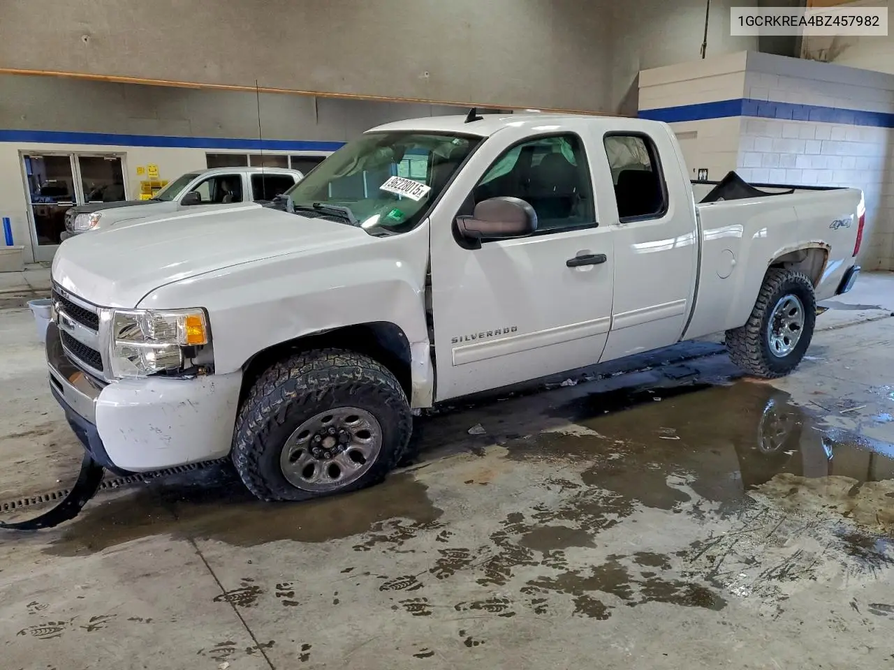 1GCRKREA4BZ457982 2011 Chevrolet Silverado K1500 Ls
