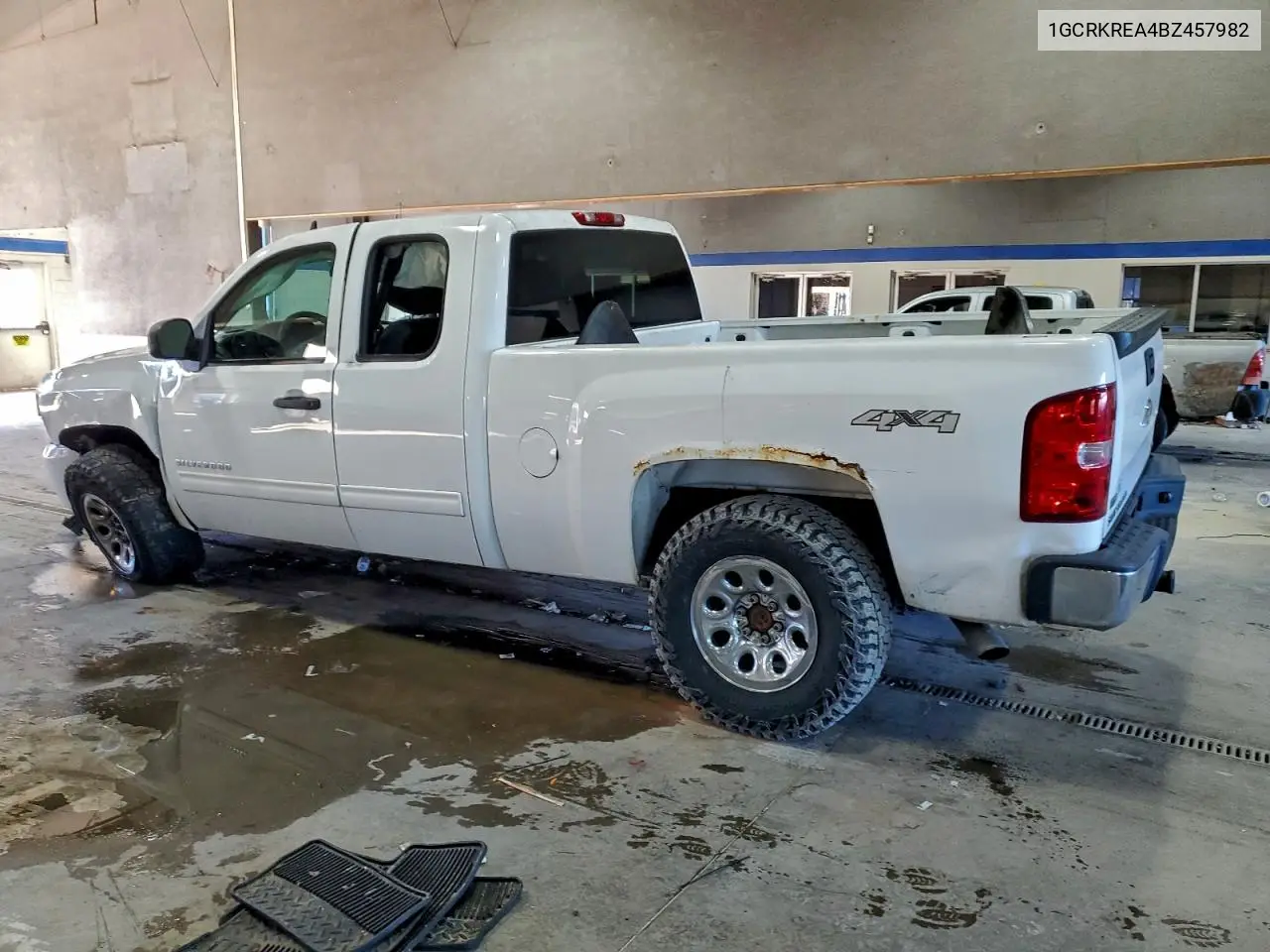 1GCRKREA4BZ457982 2011 Chevrolet Silverado K1500 Ls