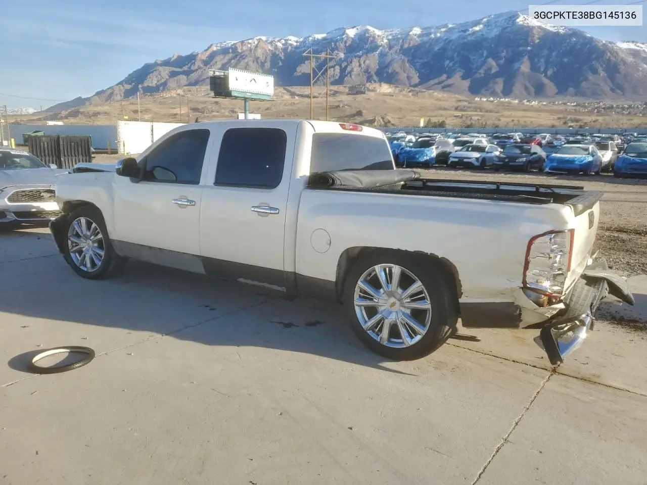 3GCPKTE38BG145136 2011 Chevrolet Silverado K1500 Ltz