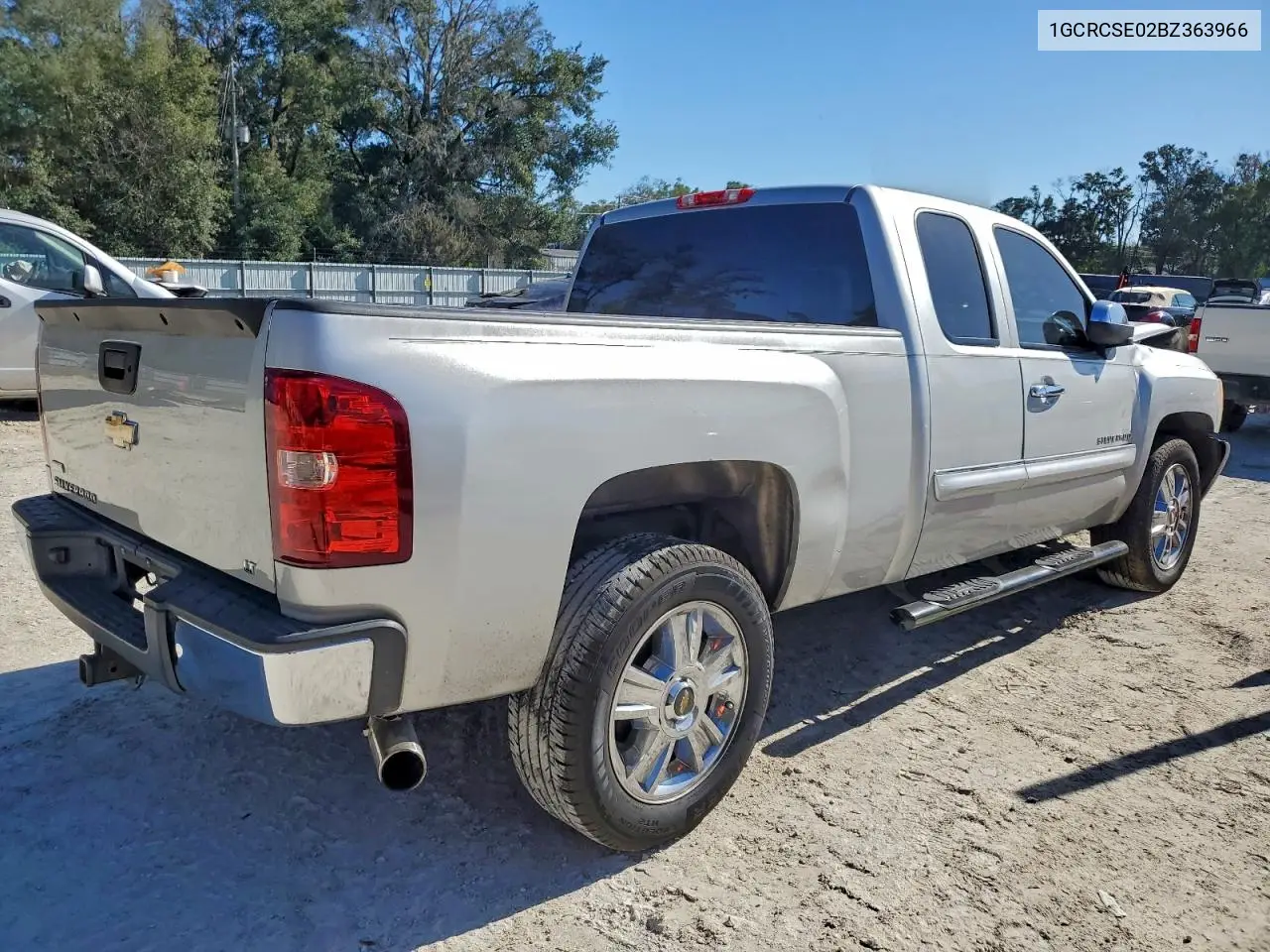 1GCRCSE02BZ363966 2011 Chevrolet Silverado C1500 Lt